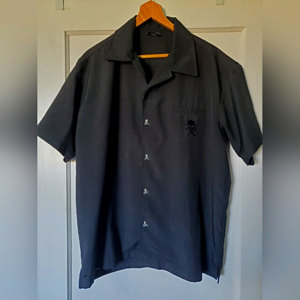 💀Men's Skull Buttons Embroidered Shirt☠